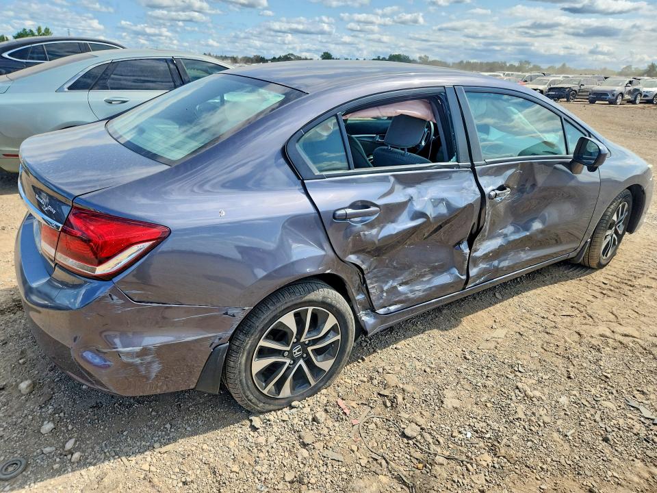 Photo 3 from auction – 2014 HONDA CIVIC with VIN 2HGFB2F88EH549303