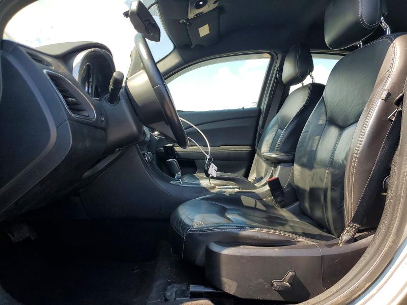 Photo 7 from auction – 2013 CHRYSLER 200 with VIN 1C3CCBCG4DN747364