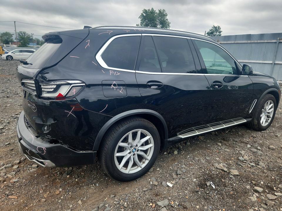 Foto 3 de la subasta – 2019 BMW X5 con VIN 5UXCR6C50KLK85540