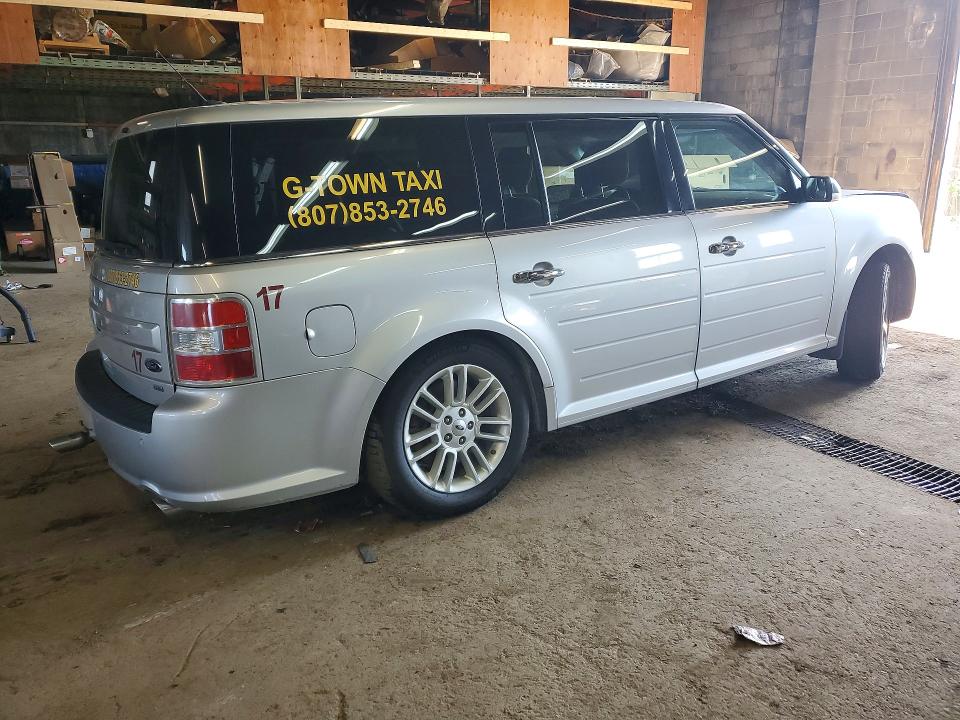 Photo 3 from auction – 2018 FORD FLEX with VIN 2FMHK6C86JBA21836