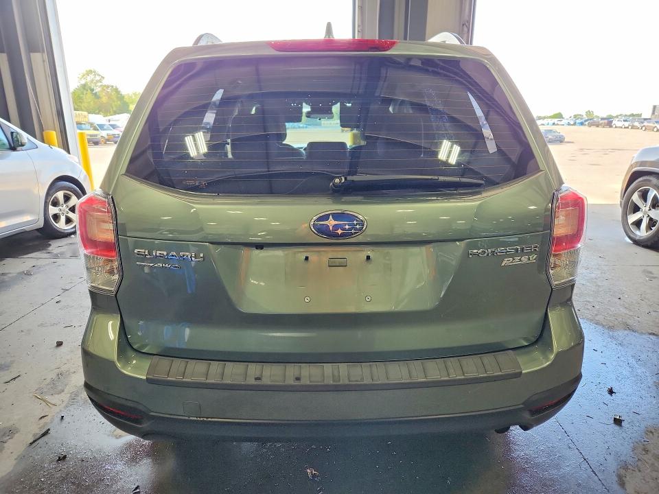 Photo 6 from auction – 2017 SUBARU FORESTER with VIN JF2SJABC9HH429719