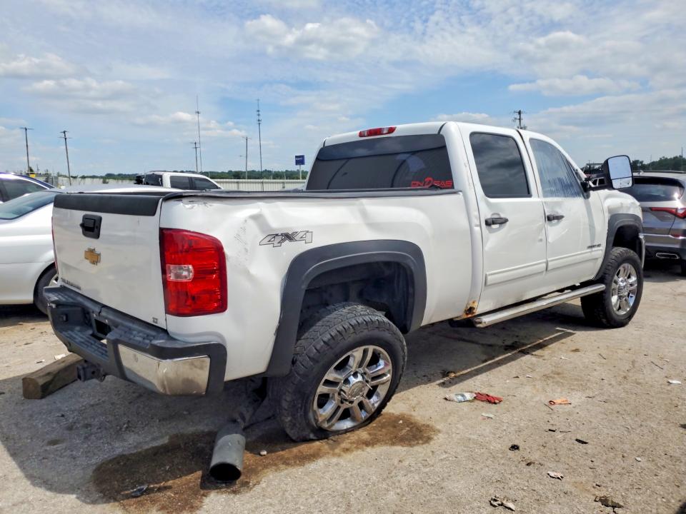 Photo 3 from auction – 2010 CHEVROLET SILVERADO with VIN 1GC4KXB65AF119067