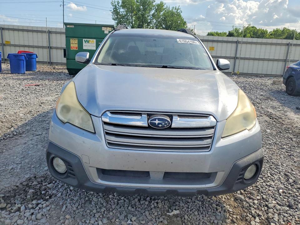 Photo 5 from auction – 2014 SUBARU OUTBACK with VIN 4S4BRBCC9E3206239