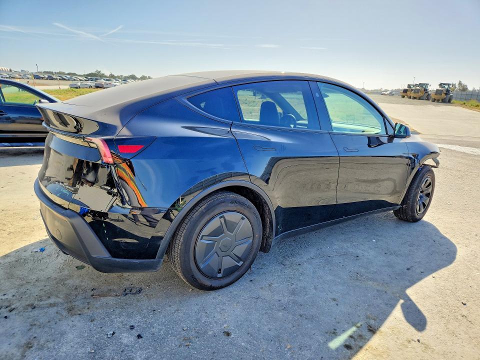 Foto 3 de la subasta – 2026 TESLA MODEL Y con VIN 7SAYGDEE1TA649046