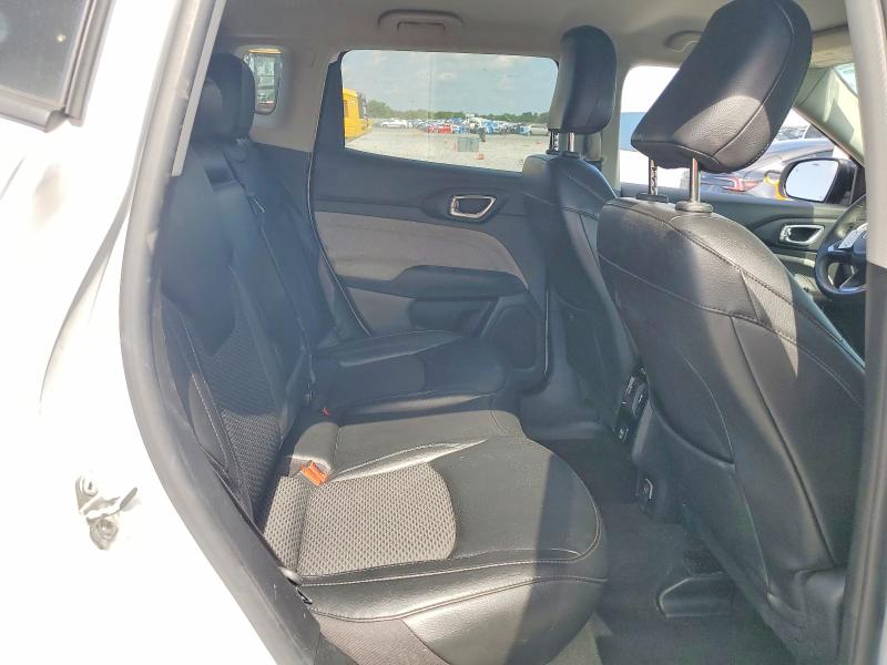 Foto 10 de la subasta – 2022 JEEP COMPASS con VIN 3C4NJCBB5NT138758