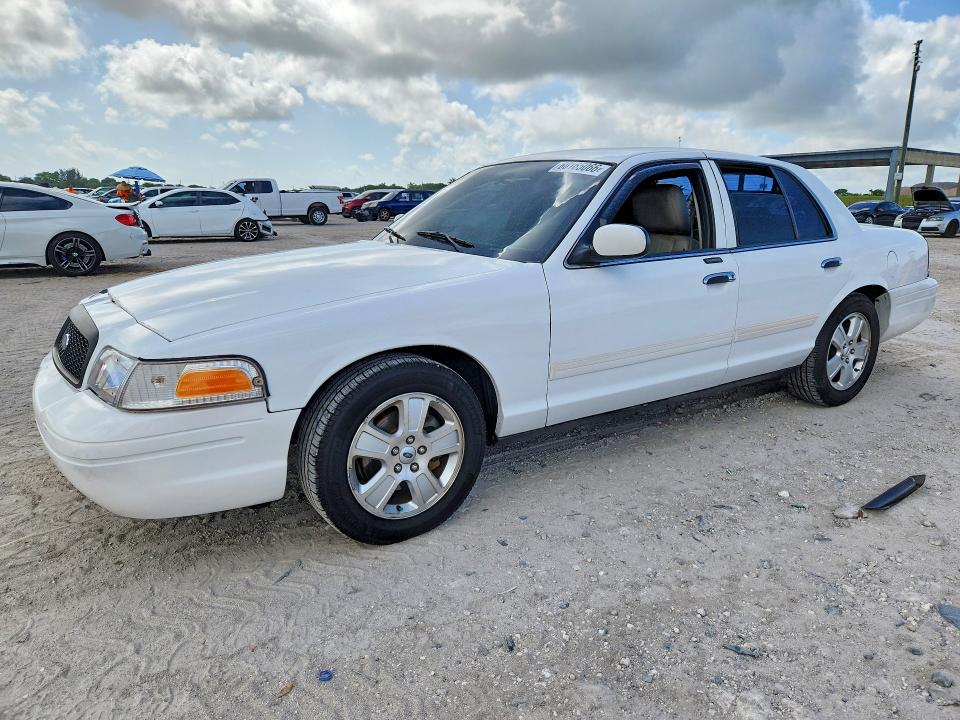 2011 FORD CROWN VICTORIA - Търг №60165066