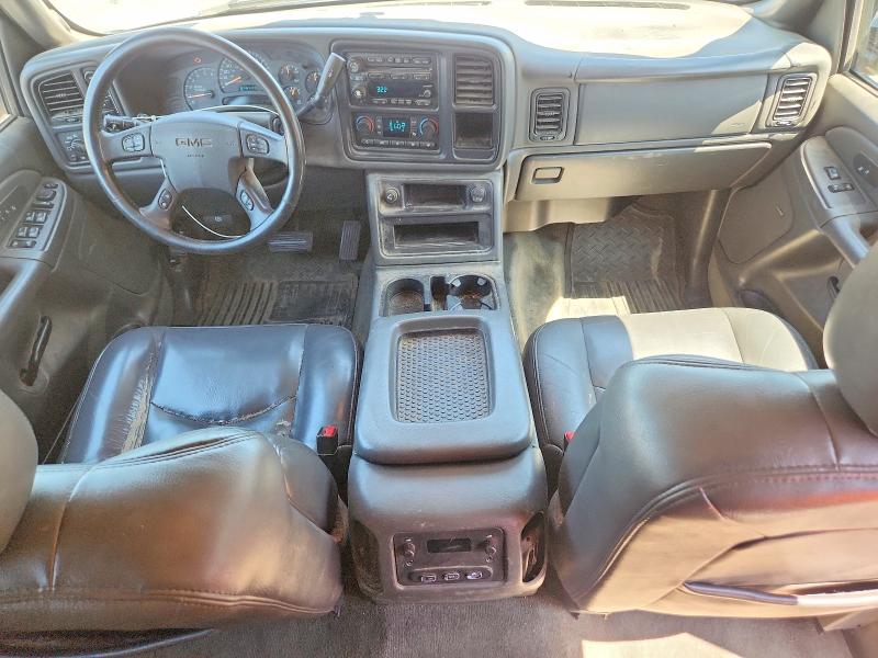 Photo 8 from auction – 2004 GMC NEW SIERRA with VIN 2GTEK13T841344391