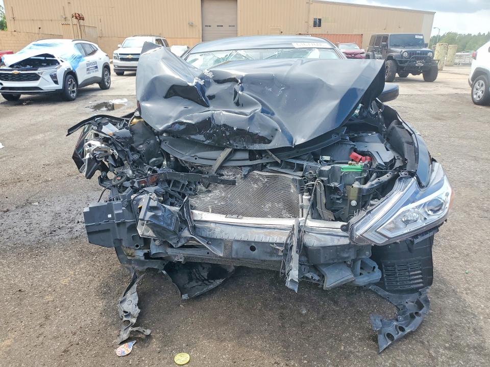 Photo 5 from auction – 2016 NISSAN ALTIMA with VIN 1N4AL3AP8GN350259