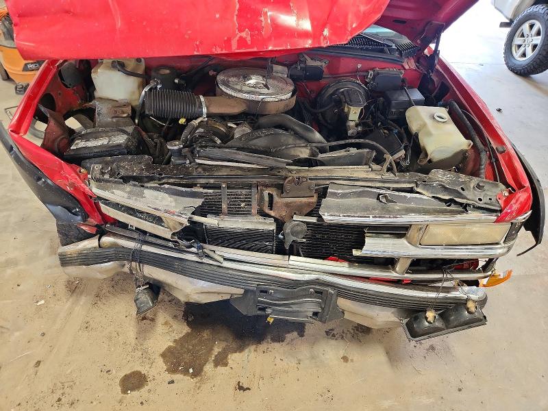Photo 11 from auction – 1995 CHEVROLET GMT-400 with VIN 2GCEC19HXS1200130