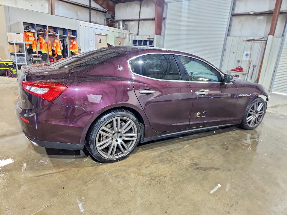 Photo 3 from auction – 2017 MASERATI GHIBLI with VIN ZAM57RTL4H1247115