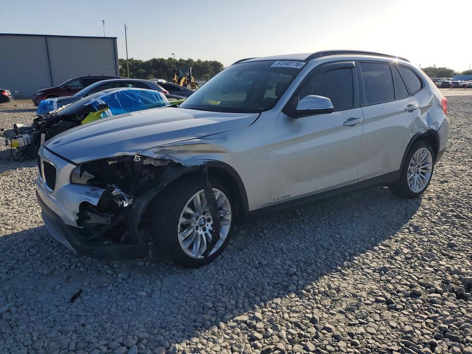 BMW X1 2014 with VIN WBAVM1C53EVW48608 - Photo from auction