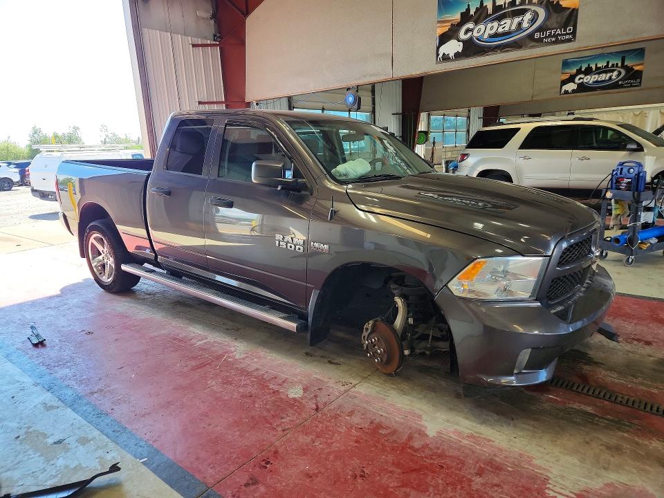 Photo 4 from auction – 2014 RAM 1500 with VIN 1C6RR7FT2ES343371