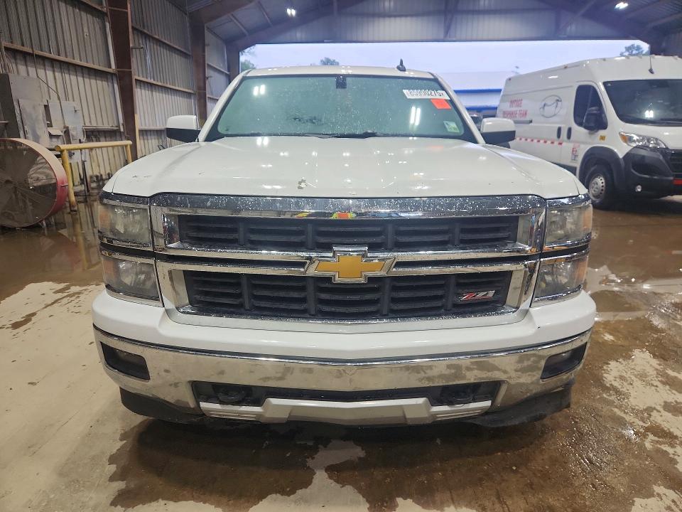 Photo 5 from auction – 2015 CHEVROLET SILVERADO with VIN 3GCUKREC0FG172391