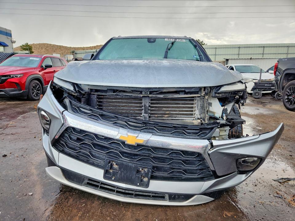 Photo 5 from auction – 2023 CHEVROLET BLAZER with VIN 3GNKBCR43PS130195