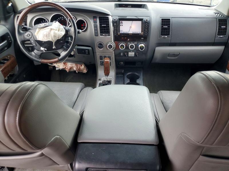 Photo 8 from auction – 2010 TOYOTA SEQUOIA with VIN 5TDDW5G16AS032249