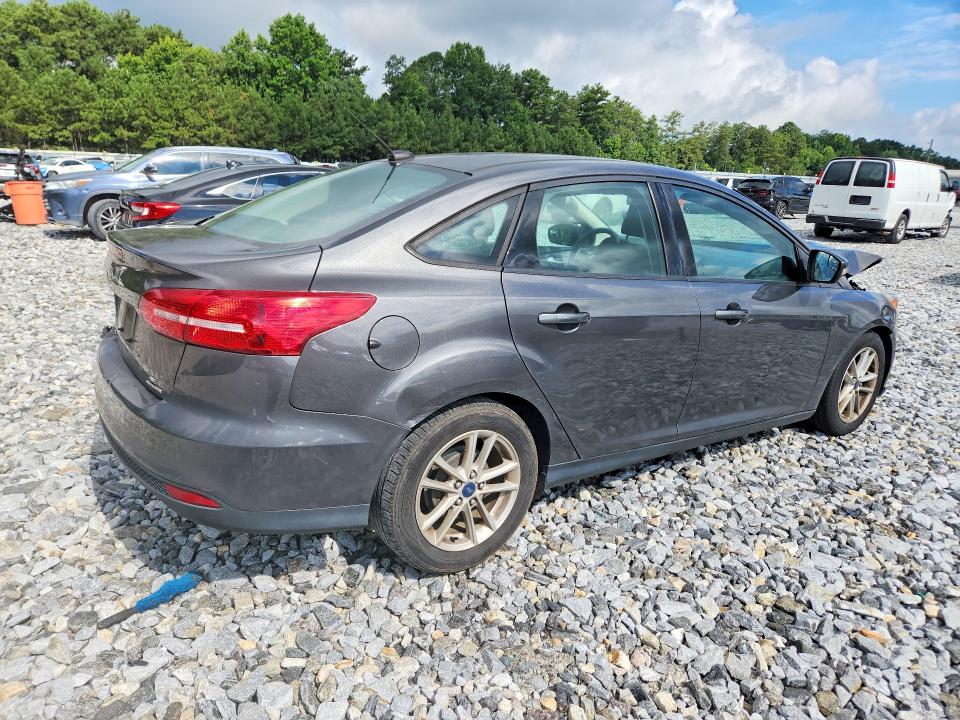 Photo 3 from auction – 2015 FORD FOCUS with VIN 1FADP3F23FL246769