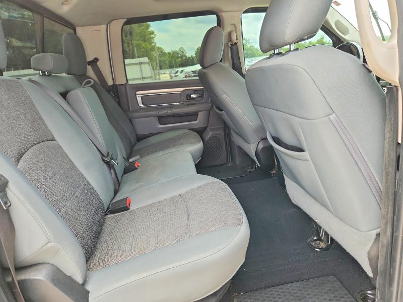 Photo 10 from auction – 2018 RAM 1500 with VIN 3C6RR7LTXJG227597