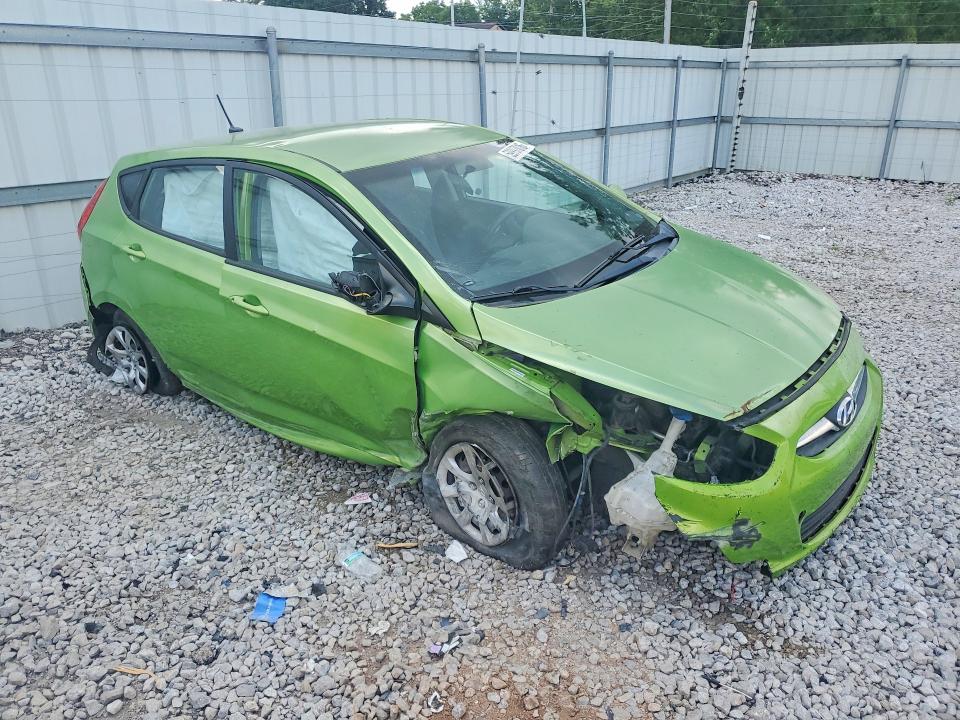 Photo 4 from auction – 2013 HYUNDAI ACCENT with VIN KMHCT5AE9DU138917