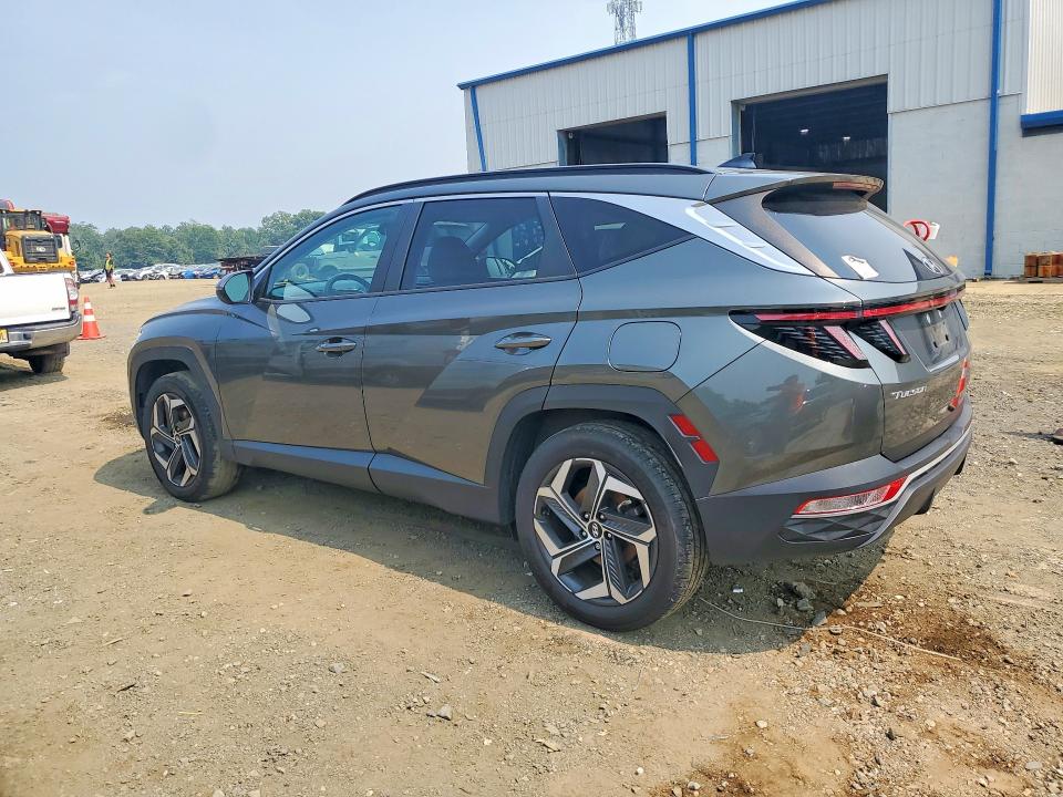 Photo 2 from auction – 2023 HYUNDAI TUCSON with VIN 5NMJFCAE8PH165707