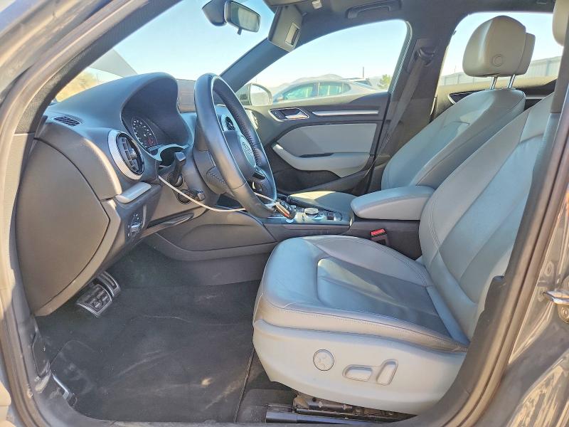 صورة رقم 7 من المزاد - 2019 AUDI A3 مع VIN WAUAUGFF2KA109681