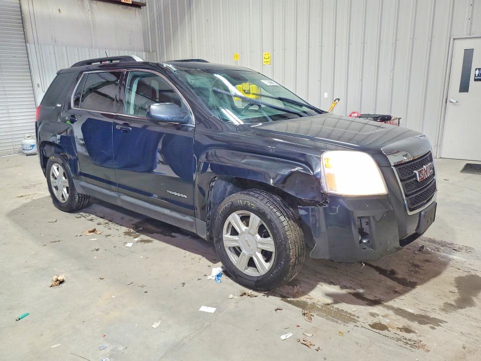 Photo 4 from auction – 2015 GMC TERRAIN with VIN 2GKFLXE32F6192197