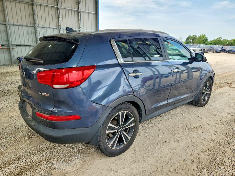 Photo 3 from auction – 2016 KIA SPORTAGE with VIN KNDPCCA64G7842383