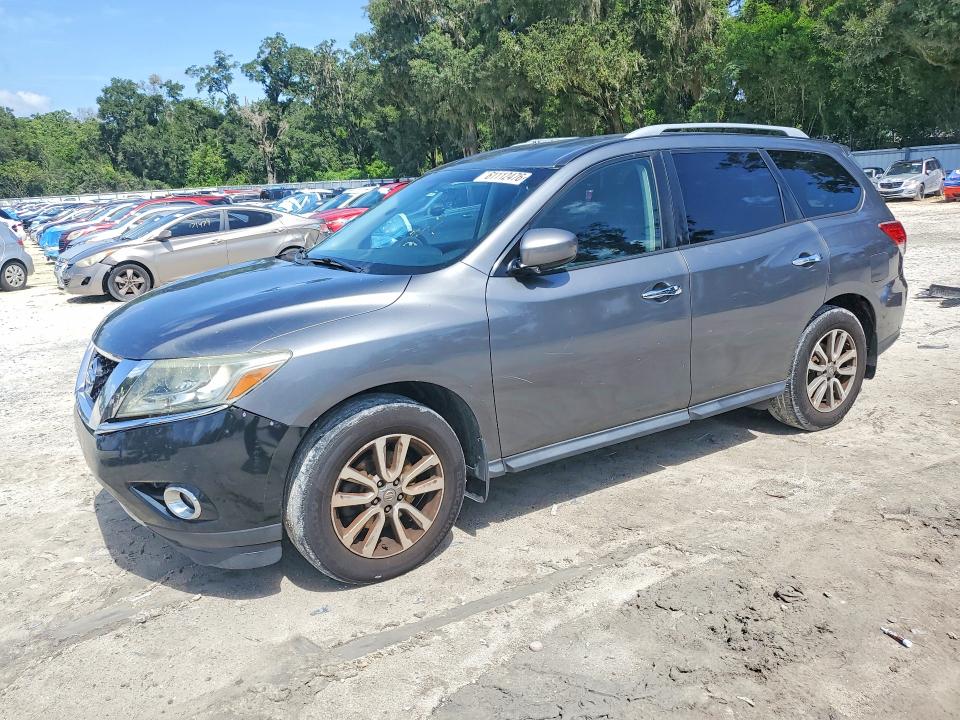 NISSAN PATHFINDER 2015 with VIN 5N1AR2MN2FC634358 - Photo from auction