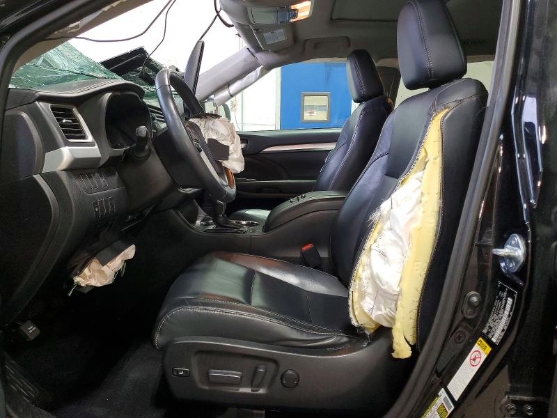 Photo 7 from auction – 2016 TOYOTA HIGHLANDER with VIN 5TDJKRFH0GS345973