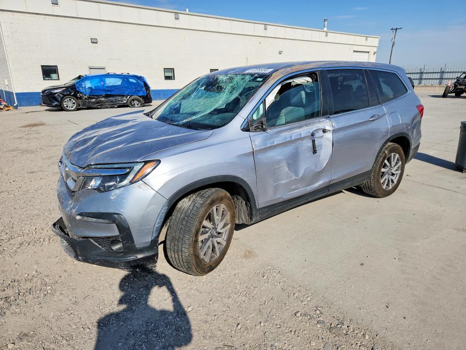 HONDA PILOT 2019 with VIN 5FNYF6H48KB021226 - Photo from auction