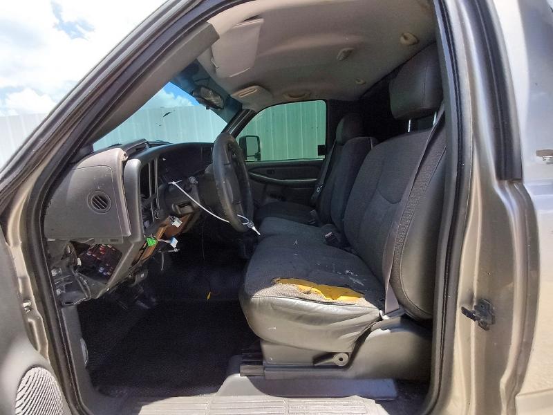 Photo 7 from auction – 2003 CHEVROLET SILVERADO with VIN 1GCEC14X13Z286015