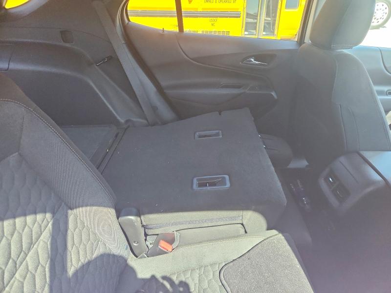 Photo 11 from auction – 2018 CHEVROLET EQUINOX with VIN 3GNAXJEV6JL120357