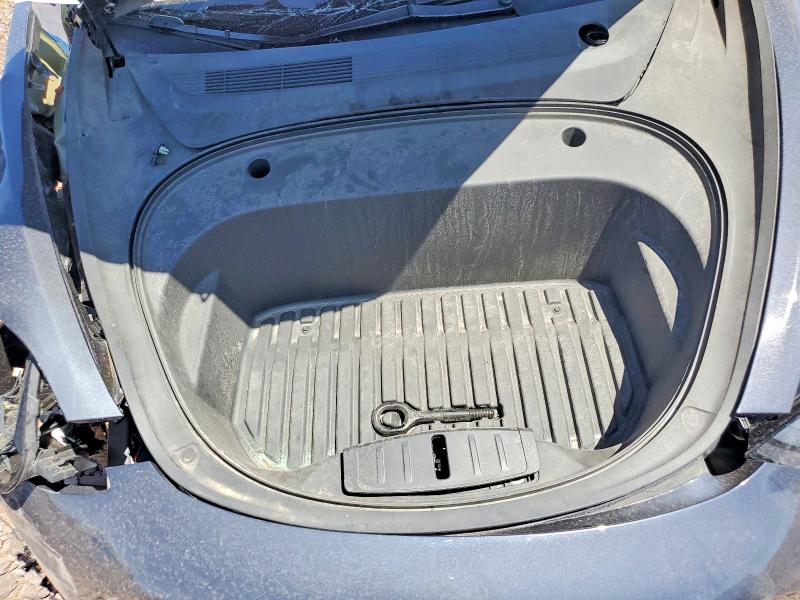Photo 11 from auction – 2022 TESLA MODEL 3 with VIN 5YJ3E1EB7NF138383