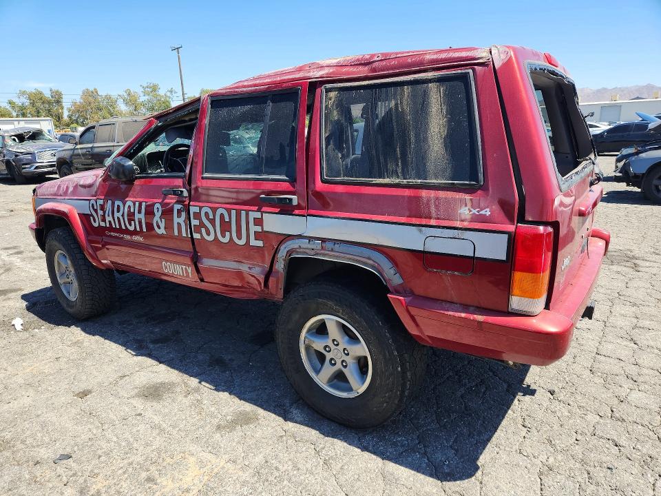 Photo 2 from auction – 1998 JEEP CHEROKEE with VIN 1J4FJ68S0WL136453