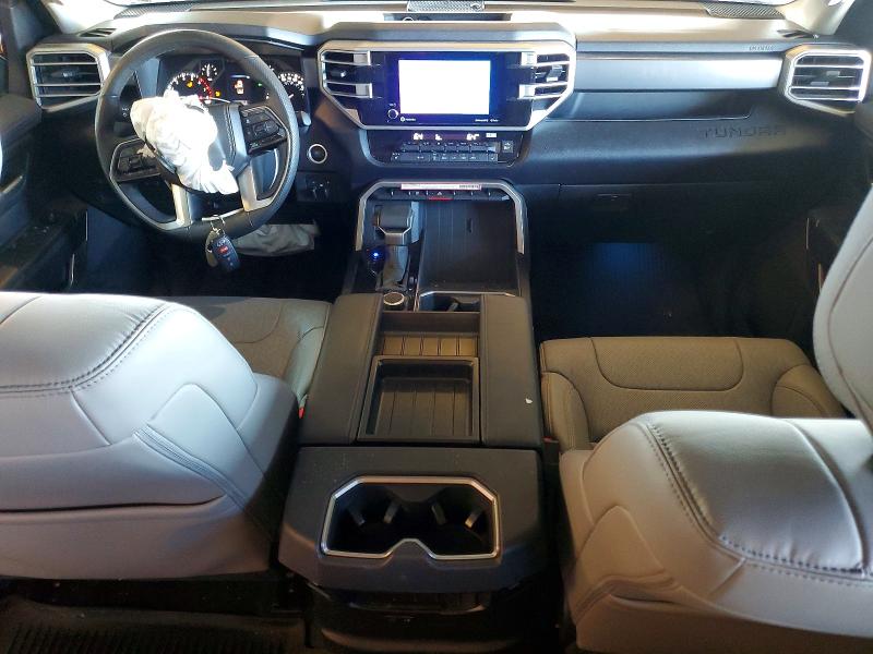 Photo 8 from auction – 2024 TOYOTA TUNDRA with VIN 5TFLA5EC1RX032034