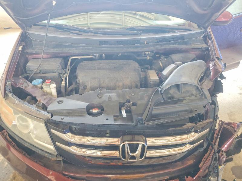 Photo 12 from auction – 2016 HONDA ODYSSEY with VIN 5FNRL5H62GB136095