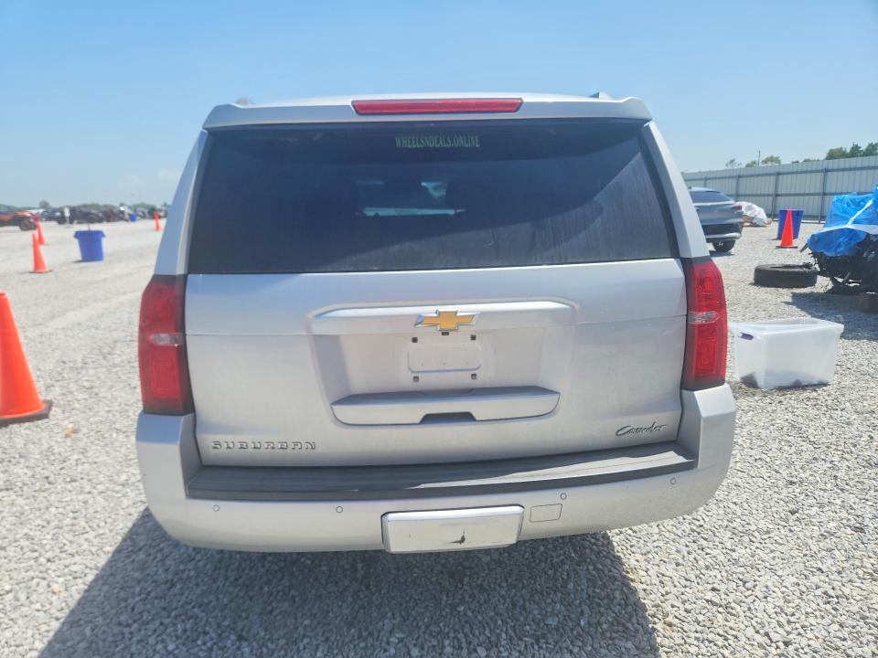 Photo 6 from auction – 2016 CHEVROLET SUBURBAN with VIN 1GNSCHKC1GR321905