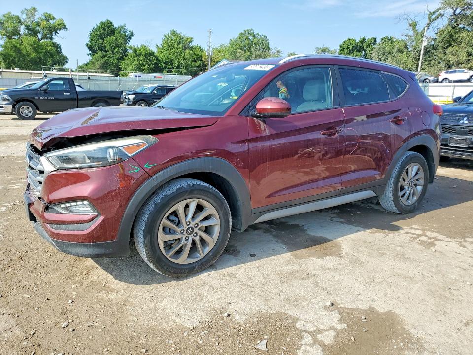 HYUNDAI TUCSON 2017 with VIN KM8J3CA47HU423219 - Photo from auction
