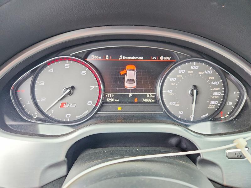Photo 9 from auction – 2015 AUDI S8 with VIN WAUK2AFD5FN015248