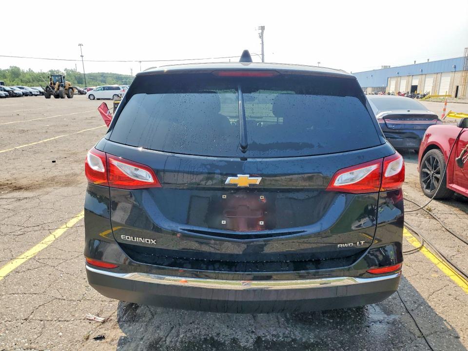 Photo 6 from auction – 2020 CHEVROLET EQUINOX with VIN 2GNAXUEV9L6227072