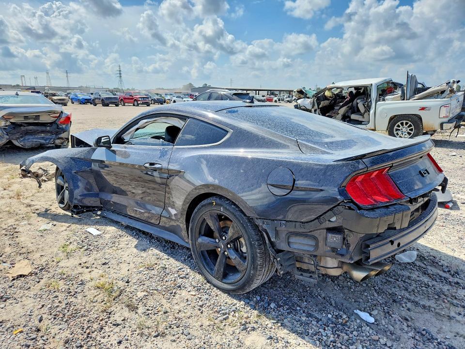 Photo 2 from auction – 2022 FORD MUSTANG with VIN 1FA6P8CF9N5147924