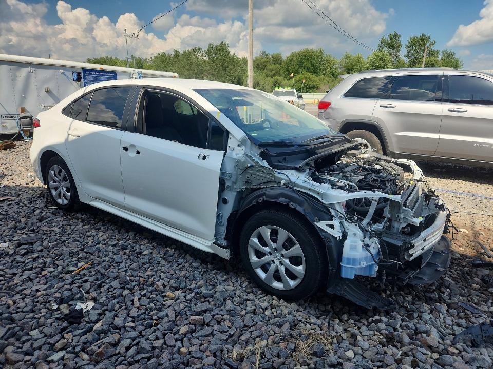 Photo 4 from auction – 2024 TOYOTA COROLLA with VIN 5YFB4MDE9RP203904