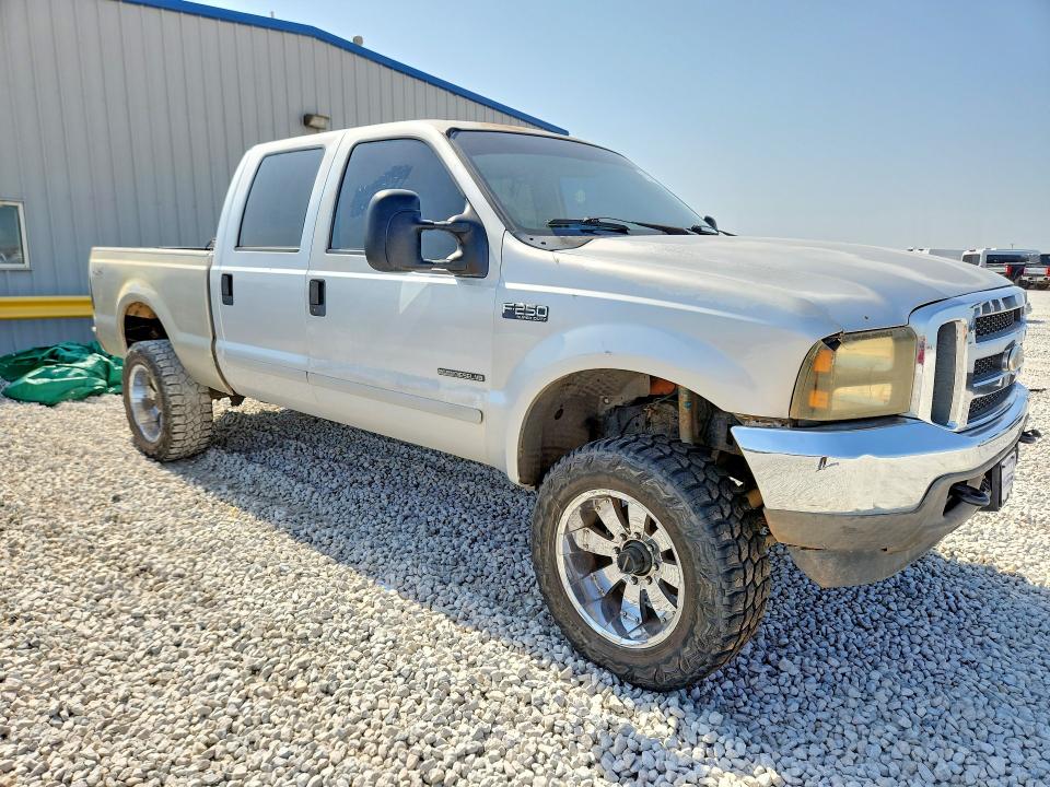 Photo 4 from auction – 2002 FORD F250 with VIN 1FTNW21F42EA12256