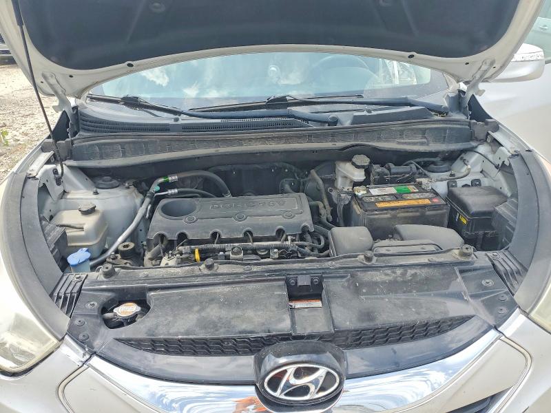 Photo 12 from auction – 2012 HYUNDAI TUCSON with VIN KM8JU3AC8CU530423