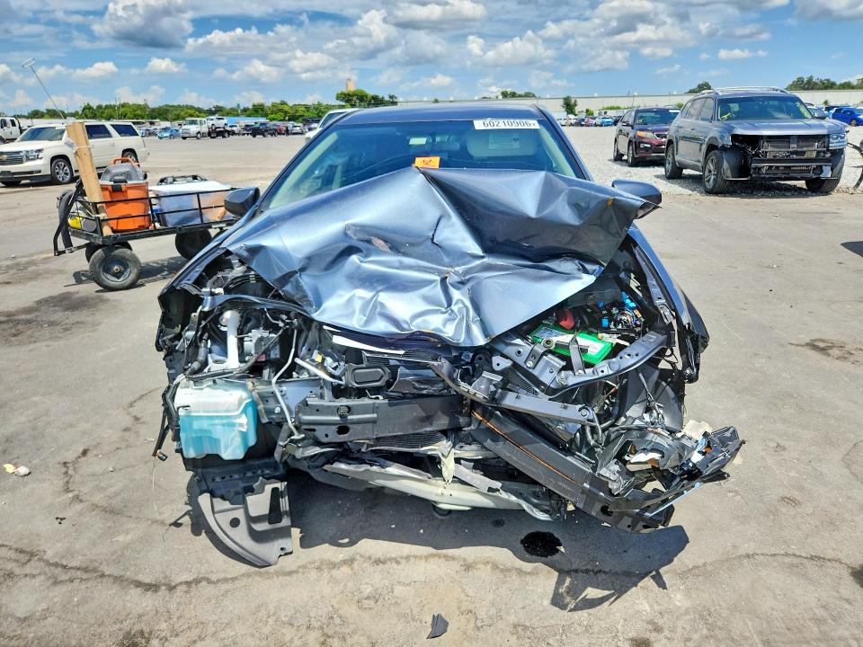Photo 5 from auction – 2015 TOYOTA COROLLA with VIN 2T1BURHE1FC321643