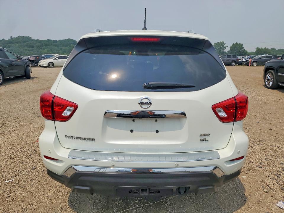 Photo 6 from auction – 2017 NISSAN PATHFINDER with VIN 5N1DR2MM8HC650166