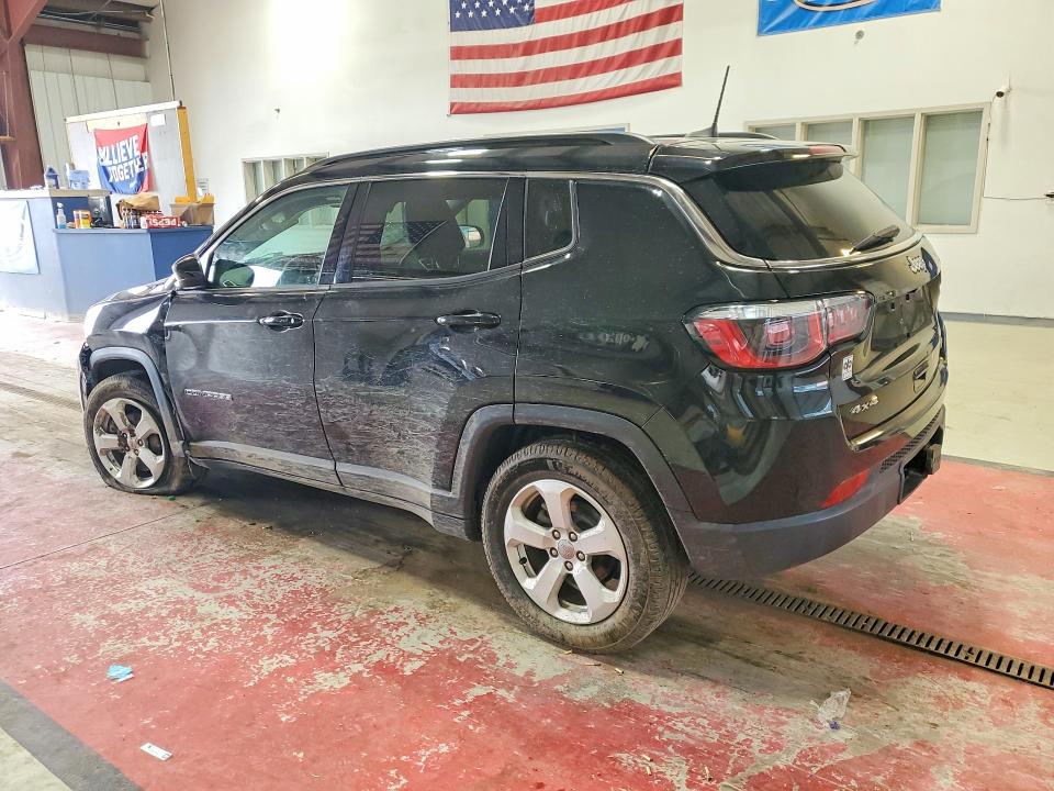 Photo 2 from auction – 2020 JEEP COMPASS with VIN 3C4NJDBB0LT112393