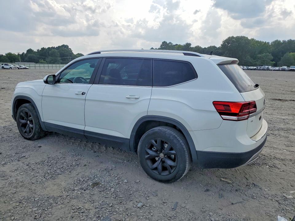 Photo 2 from auction – 2018 VOLKSWAGEN ATLAS with VIN 1V2DP2CA0JC600402