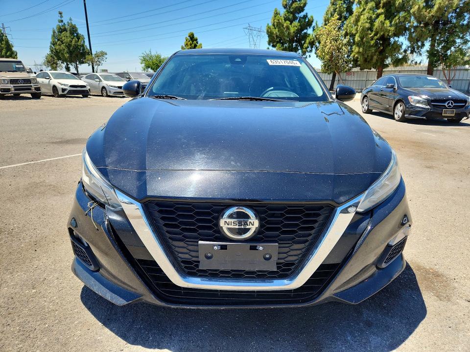 Photo 5 from auction – 2022 NISSAN ALTIMA with VIN 1N4BL4DV8NN367158
