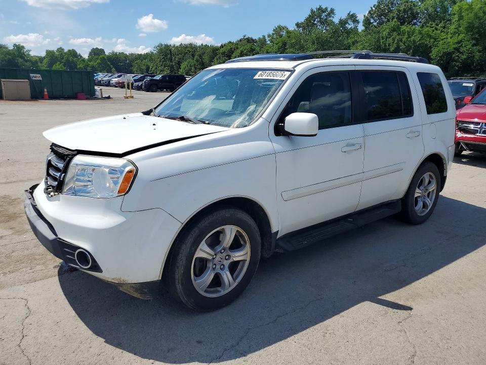 HONDA PILOT 2013 with VIN 5FNYF4H71DB038306 - Photo from auction