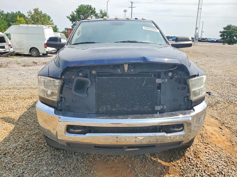 Photo 5 from auction – 2018 RAM 2500 with VIN 3C6UR5CL2JG358103